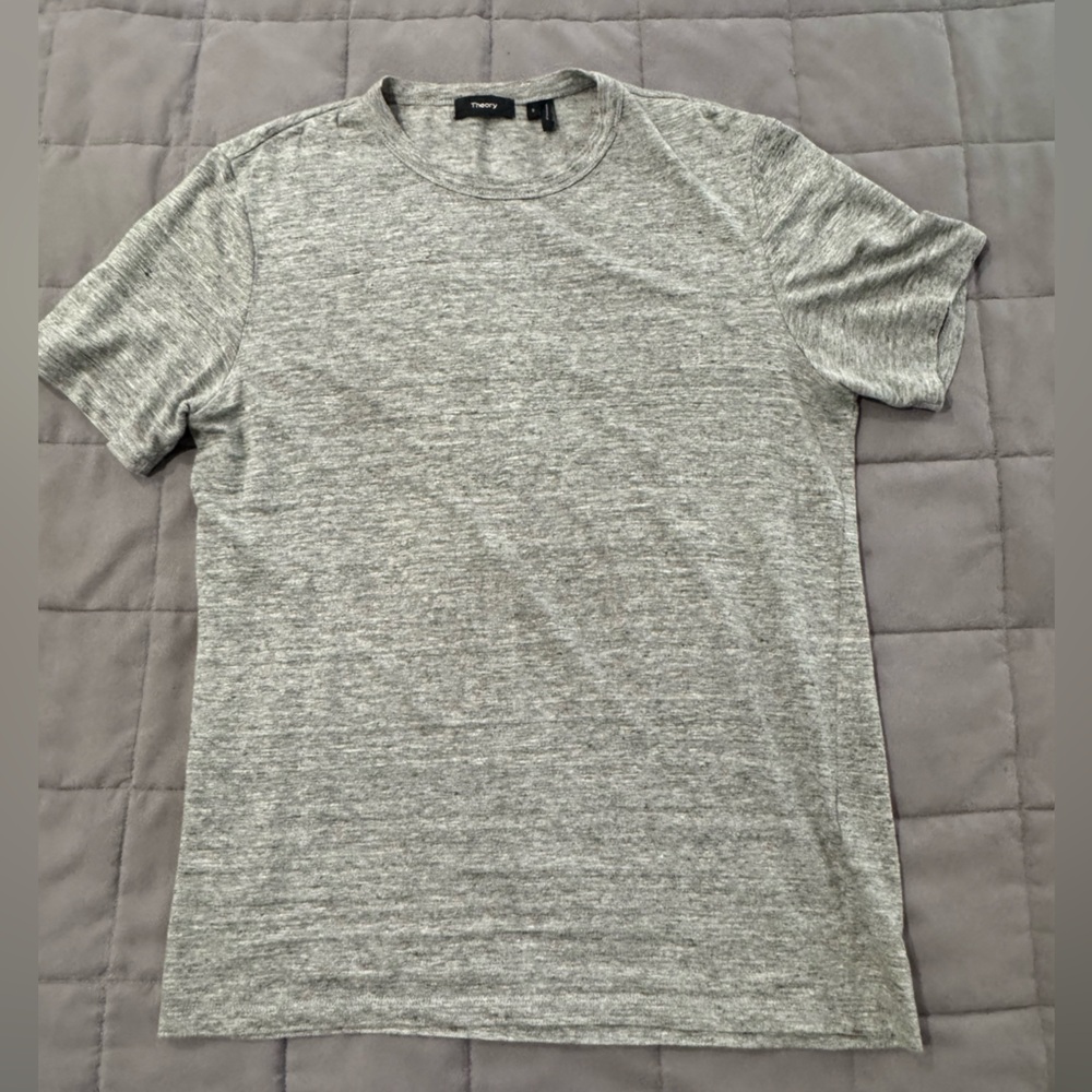 Theory linen tshirt. Size S